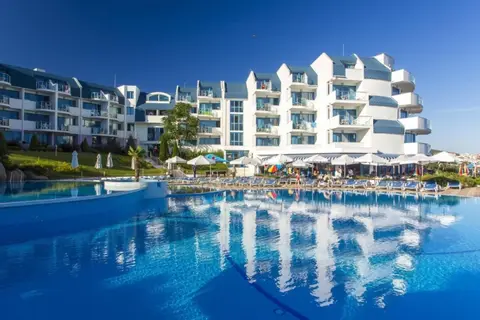 Sineva Beach in Sveti Vlas — foto 10