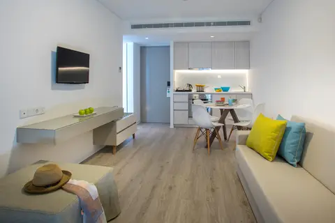 Anemi Hotel & Appartementen in Paphos — foto 33