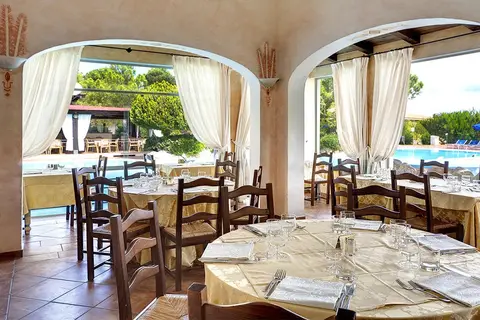 Colonna Hotel Du Golf in Olbia — foto 15