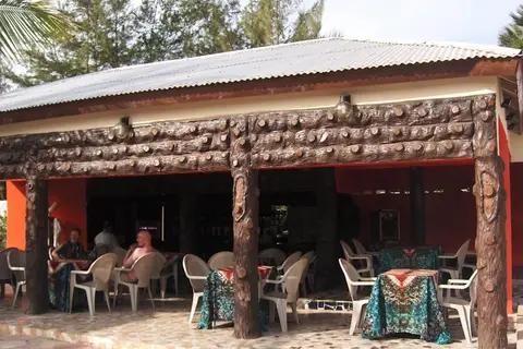 Holiday Beach Club in Sukuta — foto 8