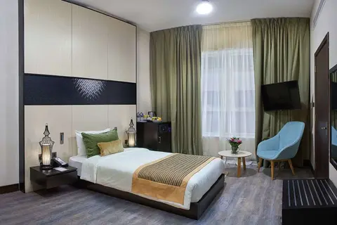 Time Express Hotel Al Khan in Sharjah
