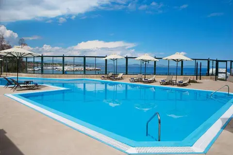 Zeus Essence Ramada by Wyndham Athens in Nea Makri Municipal Unit