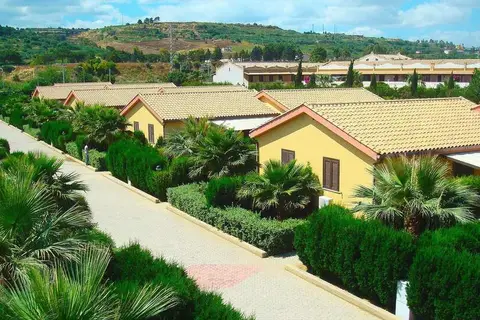 Residence Hydria in Campofelice di Roccella — foto 16