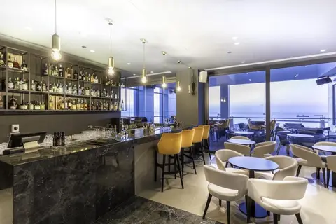 Radisson Blu Hotel, Larnaca in Larnaca — foto 5