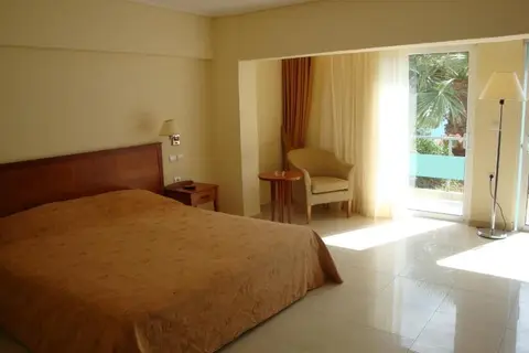 Xenia Poros Image in Πόρος — foto 10