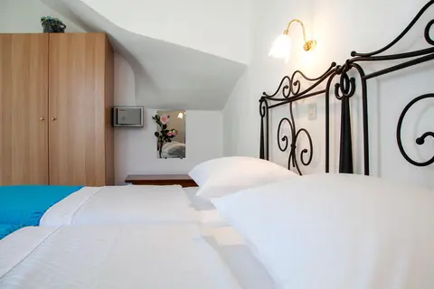 Villa's Monambeles in Ντομάτα — foto 18