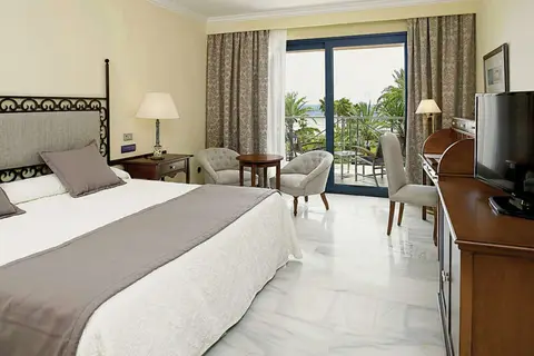 Hipotels Barrosa Palace in Chiclana de la Frontera — foto 17