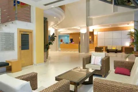 Hotel Piramide Salou in Salou — foto 26