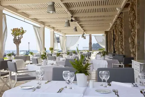 Mon Repos Palace Hotel in Korfoe — foto 7