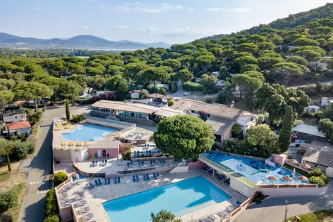 Camping Parc Montana foto 1