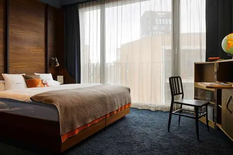 25hours Hotel Hamburg HafenCity in Hamburg — foto 17