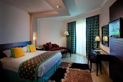 Amwaj Beach Club Abu Soma in رأس أبو سومة — foto 7
