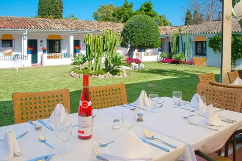 Globales Pueblo Andaluz in San Pedro de Alcántara — foto 5