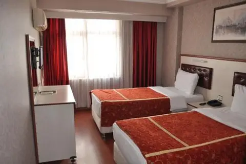 Tayhan Hotel in Fatih