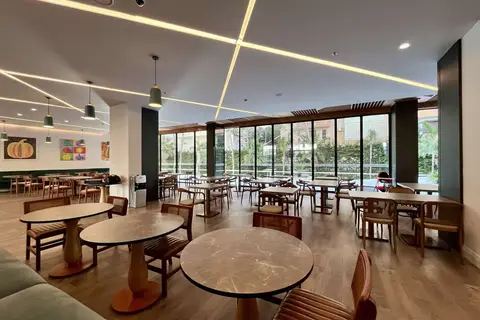 Durres Bay Hotel in Durrës — foto 6