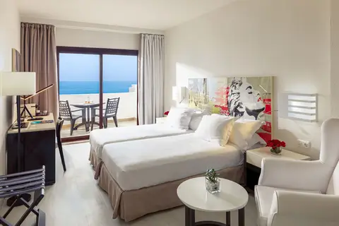 H10 Taburiente Playa in Breña Baja — foto 20