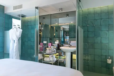 WC Beautique Hotel Lisboa in Almada — foto 18