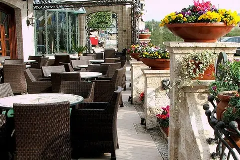Dinasty Hotel in Tirana — foto 7