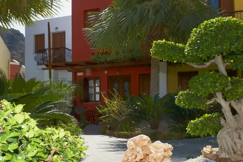 Iapetos Hotel in Ano Symi