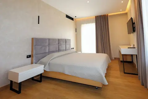 Grand White City Hotel in Berat — foto 10
