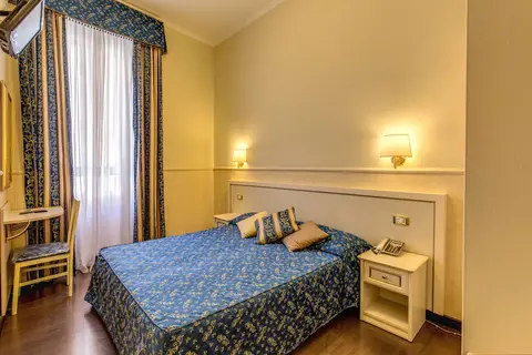 Hotel Anfiteatro Flavio in Rome — foto 2