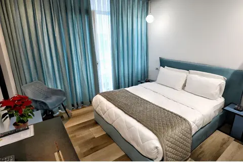 Royal G MAX in Durres — foto 4