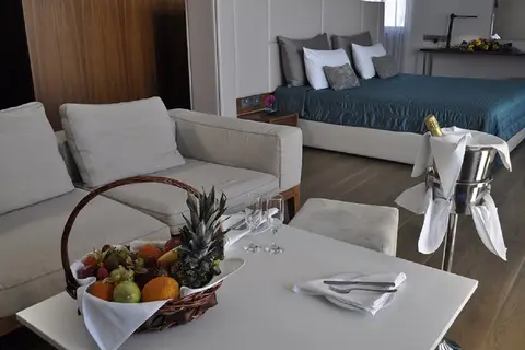Sun Hall Hotel in Larnaca — foto 18