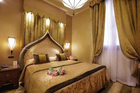 Hotel Ai Mori d’Oriente in Venetië — foto 12
