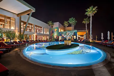 Fuwairit Kite Beach Tapestry Collection by Hilton in Madinat Ash Shamal — foto 12