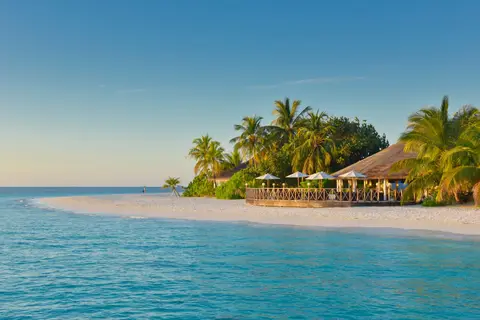 Angaga Island Resort & Spa in Angaga Island Resort — foto 7