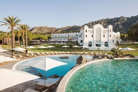 Falkensteiner Resort Capo Boi in Villasimius