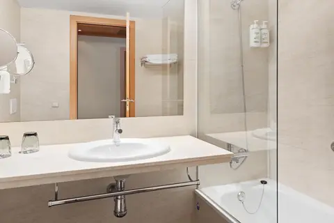 B&B HOTEL Tarragona Valls in Valls — foto 30