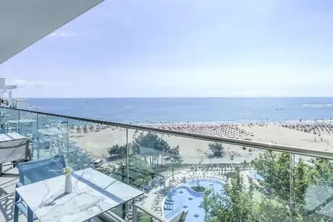 Maritim Hotel Paradise Blue Albena in Оброчище — foto 19