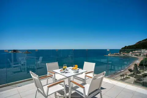 Hotel Palas Lux in Petrovac na Moru — foto 10