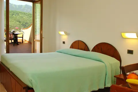 Hotel Garni Al Poggio in Tignale — foto 4