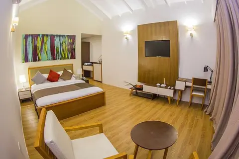 Hondaafushi Island Resort in Dhaalu Atoll — foto 3