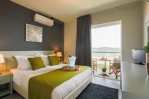 Vigles Sea View in Καλύβια — foto 22