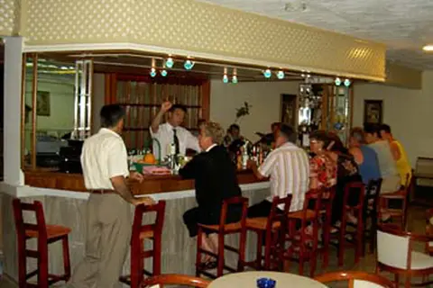May Beach Hotel in Rethimnon — foto 11
