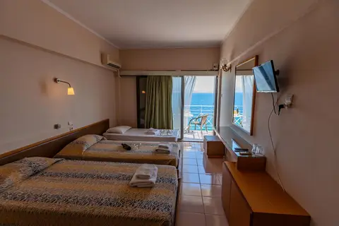 Calamos Beach Hotel in Athene — foto 20