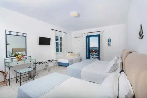 Pyrgaki Hotel in Παροικιά — foto 21