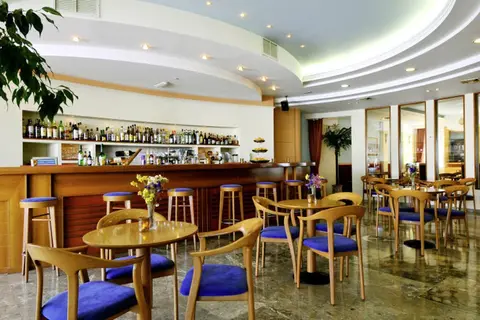 Astron Hotel in Rhodos — foto 4
