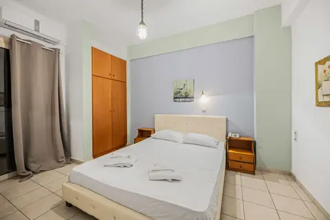 Nikos Apartments in Δημοτική Ενότητα Μαλίων — foto 2