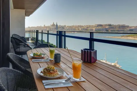 Land's End Boutique Hotel in Tas-Sliema — foto 12