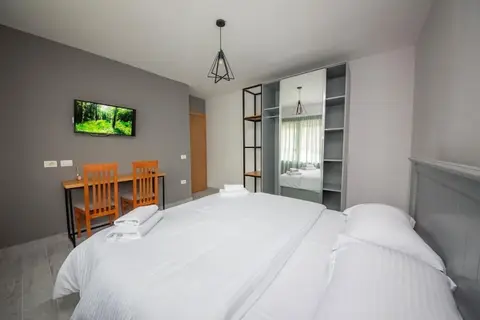 Aerial Hotel in Vlora — foto 18
