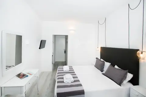 Bianco Olympico Beach Resort in Βατοπέδι — foto 5