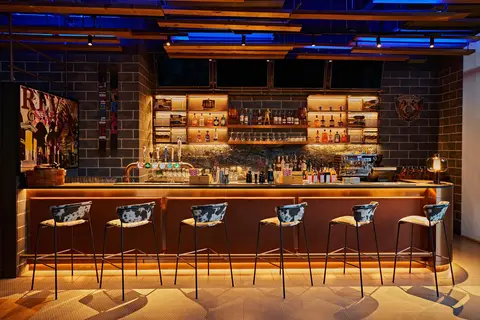 Revier Hotel Dubai in Dubai — foto 23
