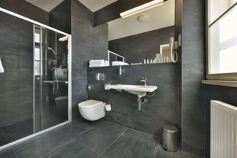 EA Hotel New Town in Praag — foto 17