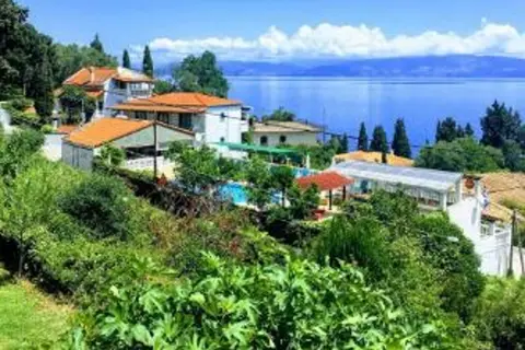 Andromaches Holiday Apartments in Aloni Corfu Benitses