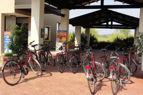 Belvedere Village in Castelnuovo del Garda — foto 5
