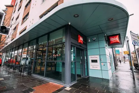 Ibis Belfast City Centre in Belfast — foto 9